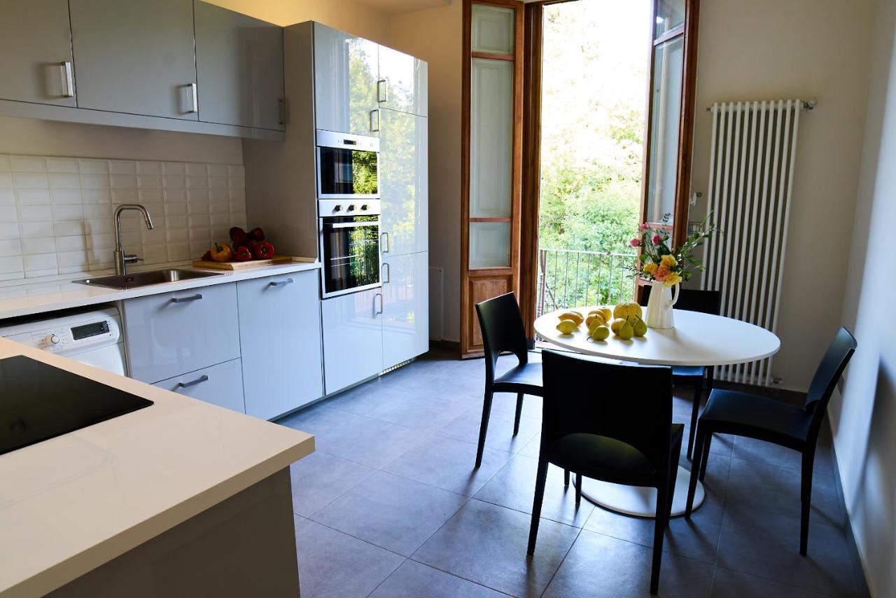 Chic Apt In Villa - Dolcevita Holiday Флоренция Екстериор снимка