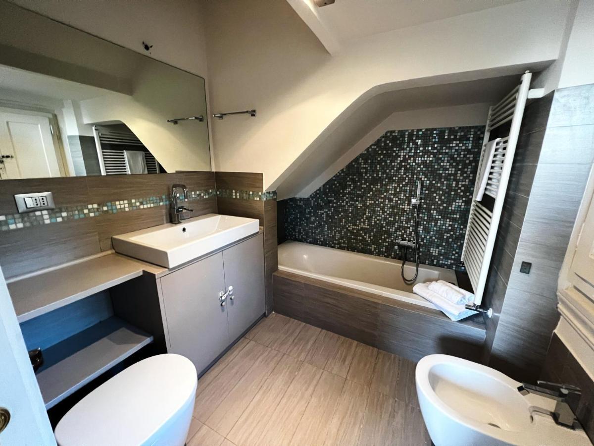 Chic Apt In Villa - Dolcevita Holiday Флоренция Екстериор снимка