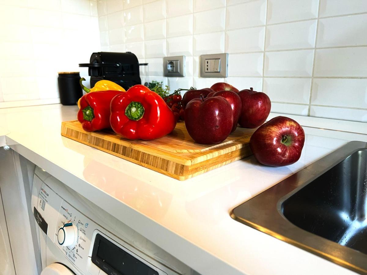 Chic Apt In Villa - Dolcevita Holiday Флоренция Екстериор снимка