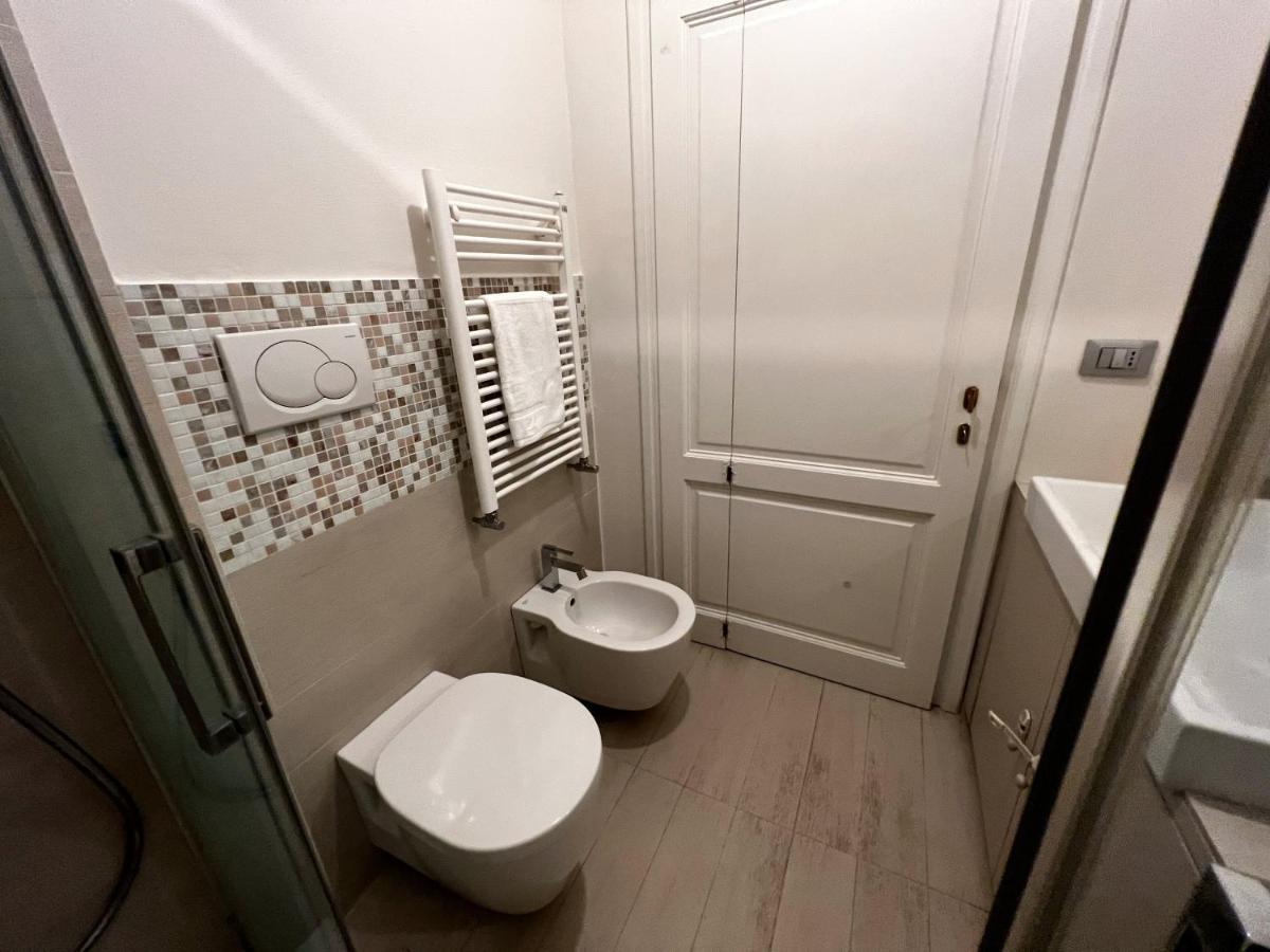 Chic Apt In Villa - Dolcevita Holiday Флоренция Екстериор снимка
